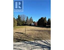 178 Brimicombe Crescent, Goderich, ON N7A4M3 Photo 2