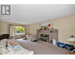 Family room - 9580 Winston Churchill Blvd, Halton Hills, ON L0P1K0 Photo 4