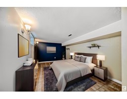 Bedroom 2 - 11407 97 St Nw, Edmonton, AB T5G1X6 Photo 6