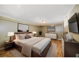 Bedroom 3 - 11407 97 St Nw, Edmonton, AB T5G1X6 Photo 7
