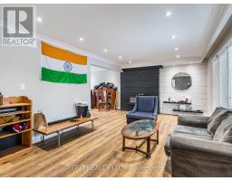 Living room - 37 Marcella St, Toronto, ON M1G1K9 Photo 2