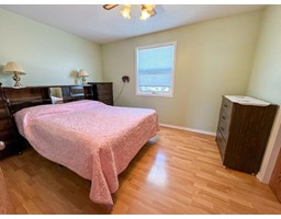 Bedroom - 402 10th Avenue, Invermere, BC V0A1K0 Photo 7