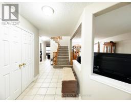 28 Dunsmore Lane, Barrie, ON L4M7A1 Photo 2