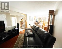 28 Dunsmore Lane, Barrie, ON L4M7A1 Photo 6