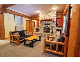 Living room - 6511 Sproule Creek Road, Nelson, BC V1L6Y2 Photo 3