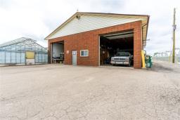 220 Read Road, St Catharines, ON L2R7K6 Photo 4