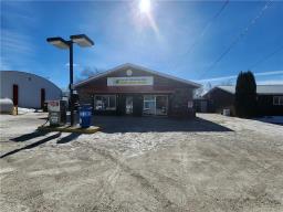 20 Crownvalley R Road, New Bothwell, MB R0A1C0 Photo 2