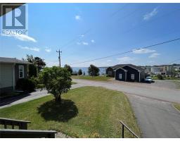 Living room - 7 Mill Road, Botwood, NL A0H1E0 Photo 7