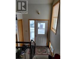 Family room - 360 James Street, Mount Forest, ON N0G2L3 Photo 6