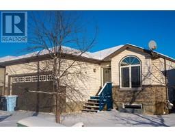 4pc Bathroom - 118 Pacific Crescent, Fort Mcmurray, AB T9K0E7 Photo 2