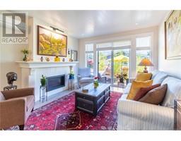 Family room - 302 Seafield Rd, Colwood, BC V9C0R1 Photo 2