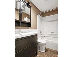3pc Bathroom - 10333 101 Avenue, Grande Cache, AB T0E0Y0 Photo 7