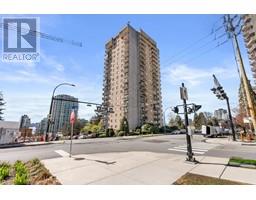 1803 145 St Georges Avenue, North Vancouver, BC V7L3G8 Photo 3