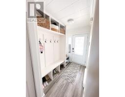 Family room - 296 Fowlers Road, Conception Bay South, NL A1W4K1 Photo 5
