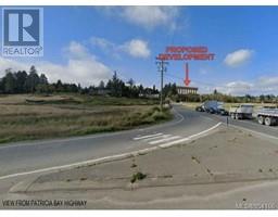 7005 East Saanich Rd, Central Saanich, BC V8M1Y3 Photo 2