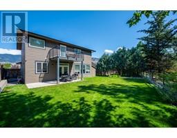 4pc Bathroom - 8901 Grizzly Cres, Kamloops, BC V2C6T9 Photo 2