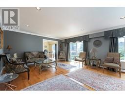 2362 Westhill Drive, West Vancouver, BC V7S2Z5 Photo 3