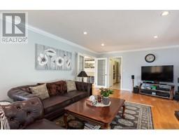 2362 Westhill Drive, West Vancouver, BC V7S2Z5 Photo 6
