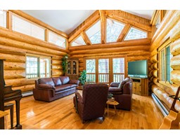 Living room - 3150 Hanna Creek Road, Warfield, BC V1R4L3 Photo 3