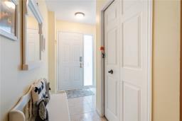 2pc Bathroom - 2025 Cleaver Avenue Unit 32, Burlington, ON L7M4H8 Photo 7