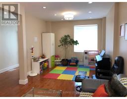Primary Bedroom - 148 Roslin Ave, Toronto, ON M4N1Z4 Photo 6