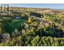 3574 Lavender Hill Rd, Clearview, ON L0M1G0 Photo 2