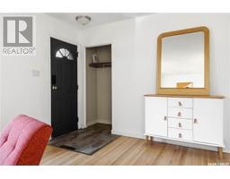 Primary Bedroom - 10 Langley Street, Regina, SK S4S3V6 Photo 7