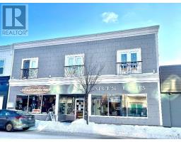 325 Second St S, Kenora, ON P9N1G3 Photo 2