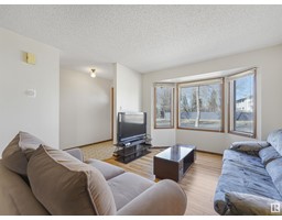 Bedroom 3 - 9311 168 Av Nw, Edmonton, AB T5Z1X9 Photo 7