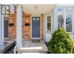 Kitchen - 17 1415 Commissioners Rd, London, ON N6K1E2 Photo 3