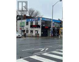 641 Bloor St, Toronto, ON M6G1K9 Photo 3