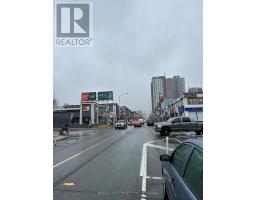 641 Bloor St, Toronto, ON M6G1K9 Photo 5
