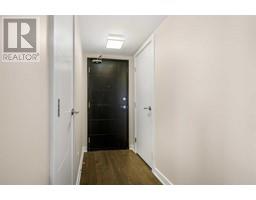 3pc Bathroom - 3302 930 6 Avenue Sw, Calgary, AB T2P1J5 Photo 2