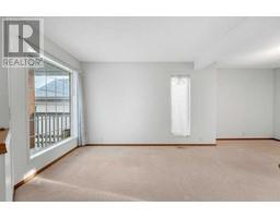 Office - 30 Somercrest Close Sw, Calgary, AB T2Y3H7 Photo 6