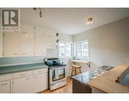 10123 106 Ave, Peace River, AB T8S1K9 Photo 6