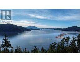 165 Witherby Road, Gibsons, BC V0N1V6 Photo 5