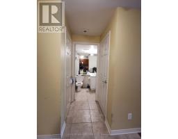 Kitchen - 515 451 Rosewell Ave, Toronto, ON M4R2H8 Photo 3