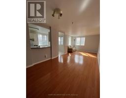 Primary Bedroom - C 1 108 Finch Ave W, Toronto, ON M2N2H7 Photo 4
