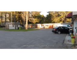 1515 Trunk Rd, Sault Ste Marie, ON P6A6X9 Photo 3