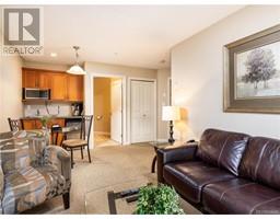 Living room - 422 1175 Resort Dr, Parksville, BC V9K1R7 Photo 4