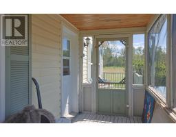 Porch - 60 Campbell Road, Panmure Island, PE C0A1R0 Photo 7