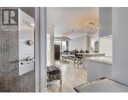 Foyer - 1205 28 Linden St, Toronto, ON M4Y0A4 Photo 6