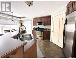 Dining nook - 10303 Bunce Crescent, North Battleford, SK S9A3Y5 Photo 7