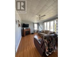 Family room - 75 Whites Road, Carbonear, NL A1Y1A4 Photo 4