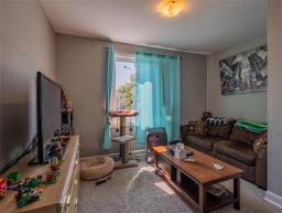 Living room - 375 Machray Avenue, Winnipeg, MB R2W1A5 Photo 6