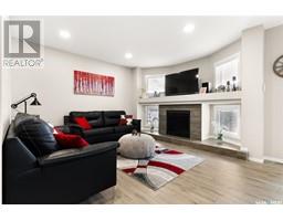 Living room - 3795 Gee Crescent, Regina, SK S4V3P1 Photo 5