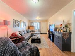 Living room - 677 Langside Street, Winnipeg, MB R3B2T9 Photo 6