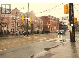 1374 Queen St E, Toronto, ON M4L1C9 Photo 4