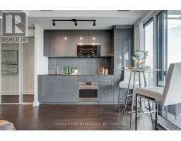 5302 7 Grenville St, Toronto, ON M4Y0E9 Photo 3