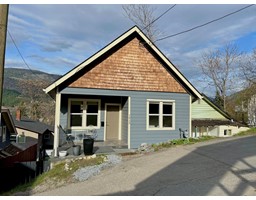 Kitchen - 1415 Green Avenue, Trail, BC V1R4K3 Photo 2